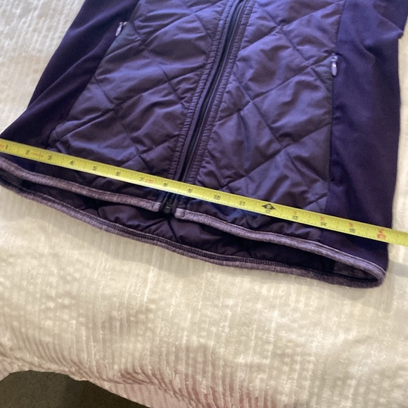 Gorgeous Lululemon- Fluff Off Vest - purple - Picture 5 of 15